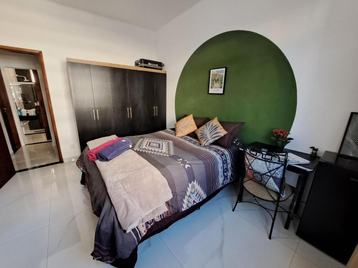 Quarto Privativo No Melhor De Botafogo Com Anfitria - Home With Host リオデジャネイロ エクステリア 写真